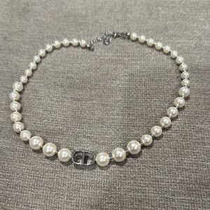 Classic Pearl Necklace with Silver Clasp